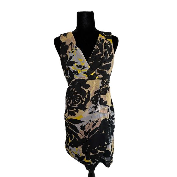 Banana Republic Multi-Color Floral Sleeveless Dress, Size 6P, Pre-owned - Picture 1 of 7